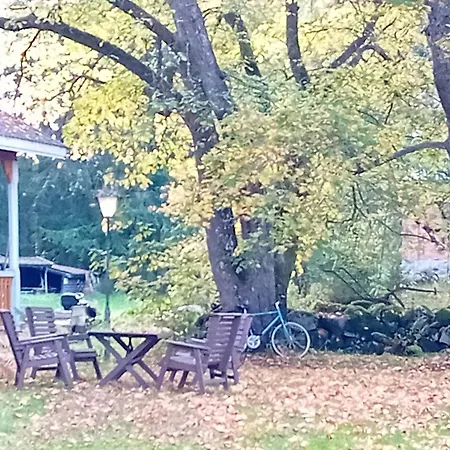 Feriehus Charming Grandmas House In Bobacka