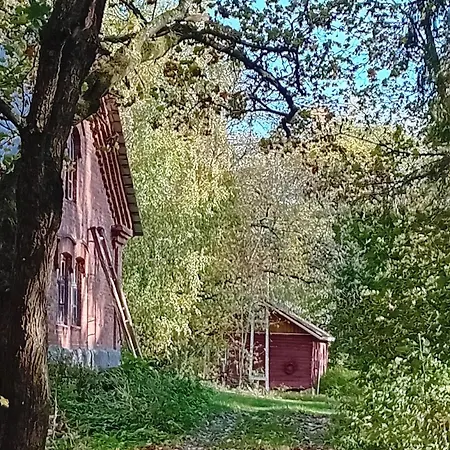 Nyaraló Charming Grandmas House In Bobacka Hämeenlinna