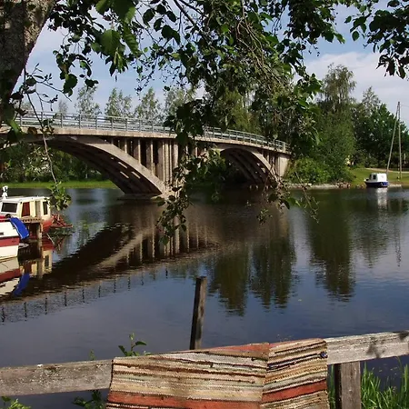 Feriehus Charming Grandmas House In Bobacka